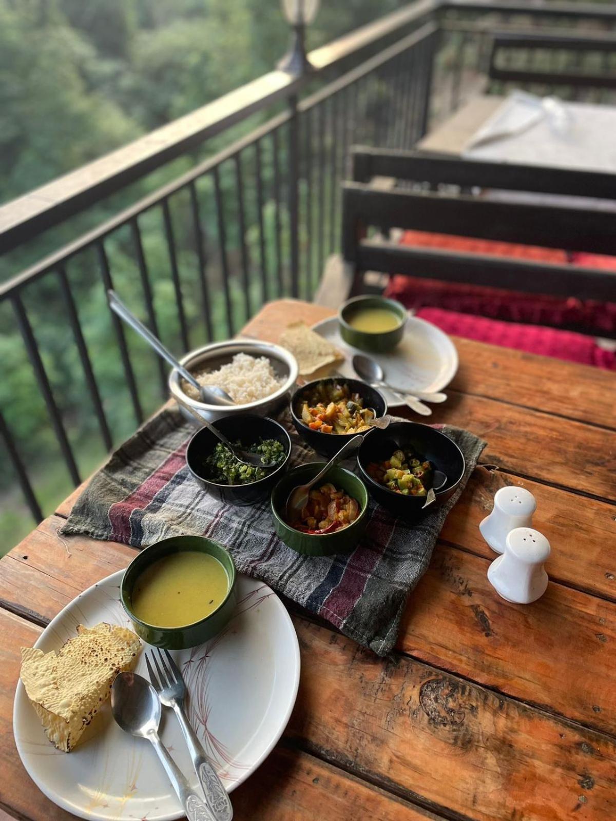 Jungle Crown Organic Homestay Nagarkot Exteriér fotografie